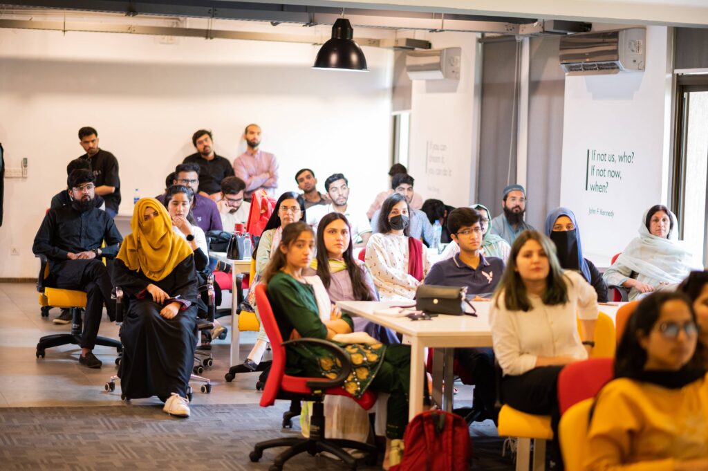 seminar pic 3 (1)